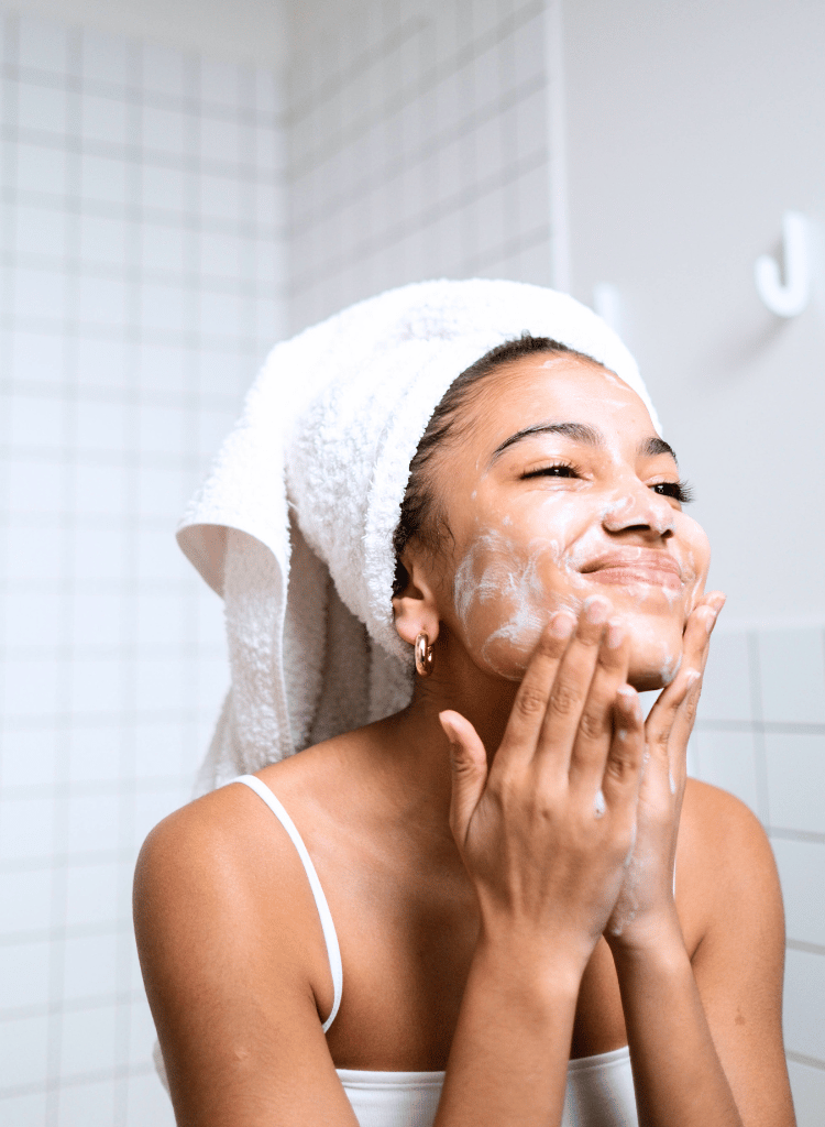 YOUR GUIDE TO CORRECT SKINCARE ROUTINE ORDER